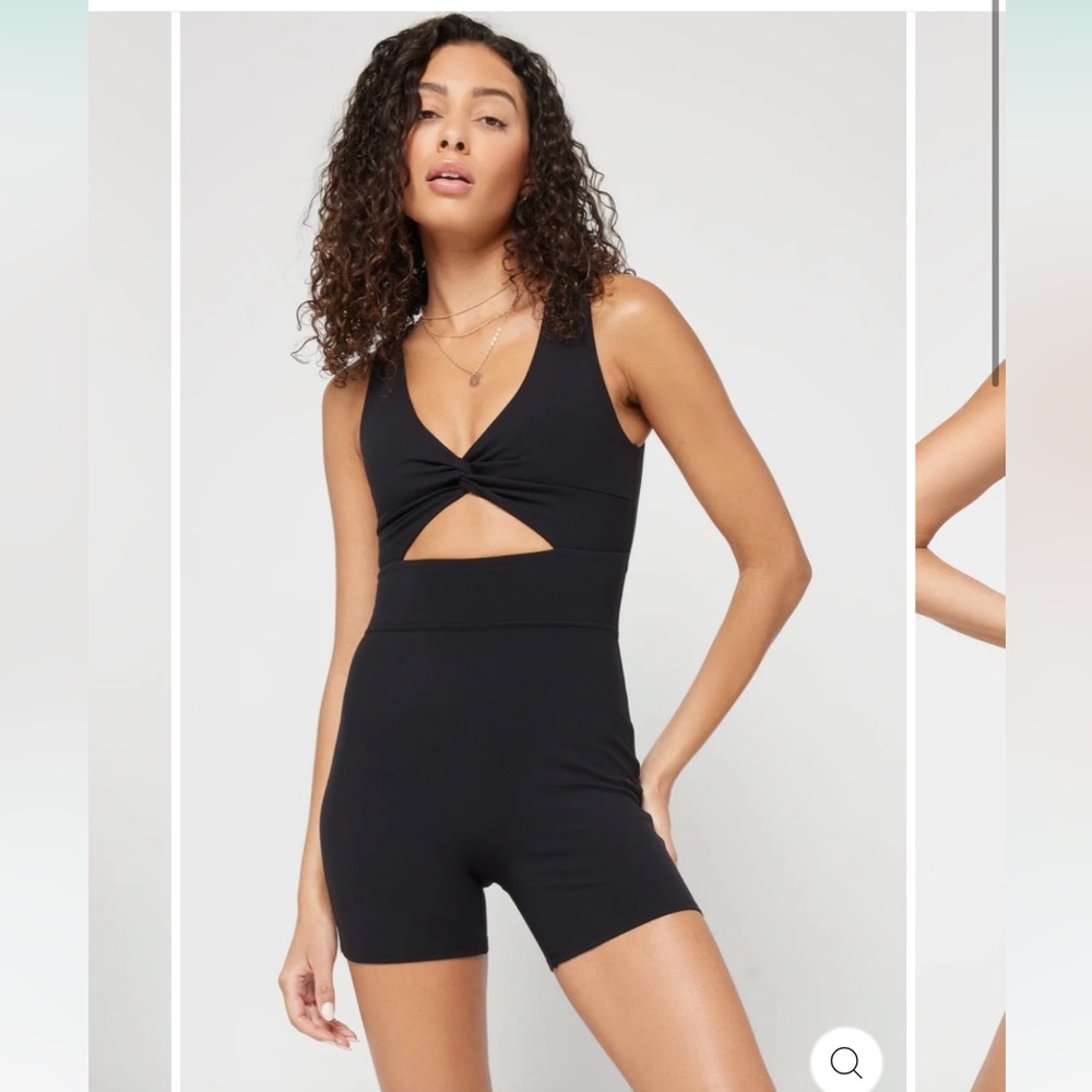 L space half twist jumper NWT